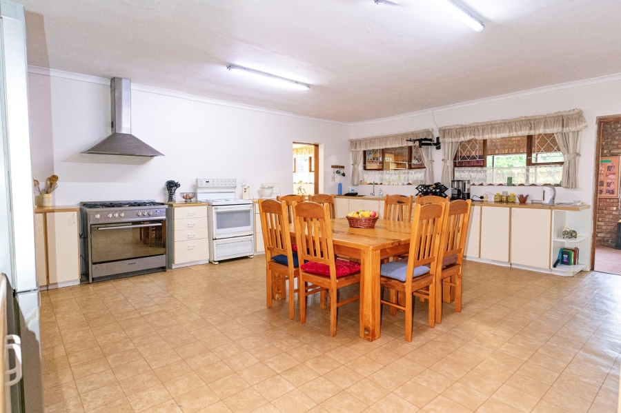 4 Bedroom Property for Sale in Theescombe Eastern Cape